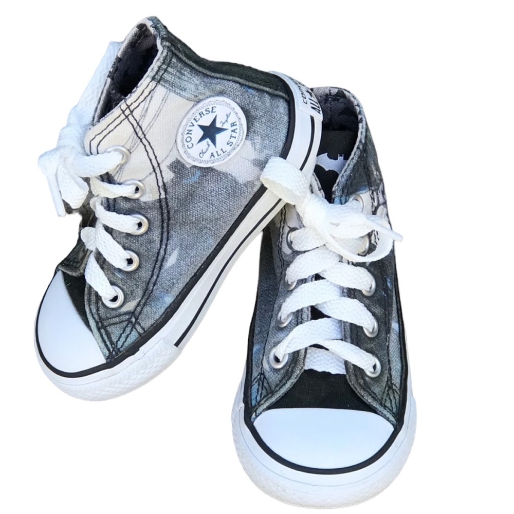 Converse Chuck Taylor High Tops Batman Infant Toddler Shoes Size 5